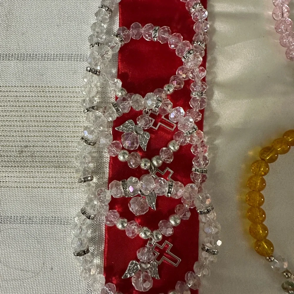 5/$15 Yellow and Pink Glass Bead Bracelets Set Mix and match any 5. - Picture 3 of 6